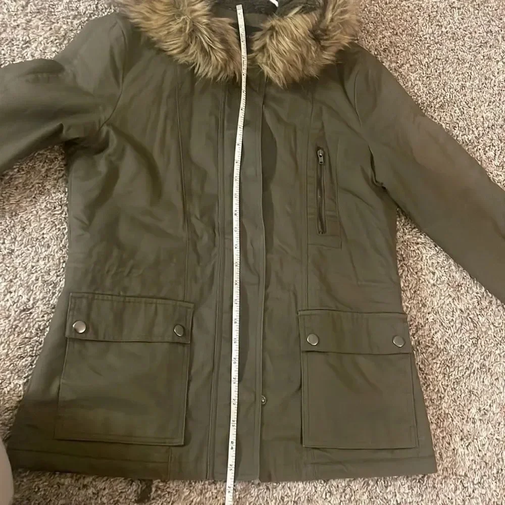 Love tree puffer jacket​​​​​​ - Picture 9 of 16